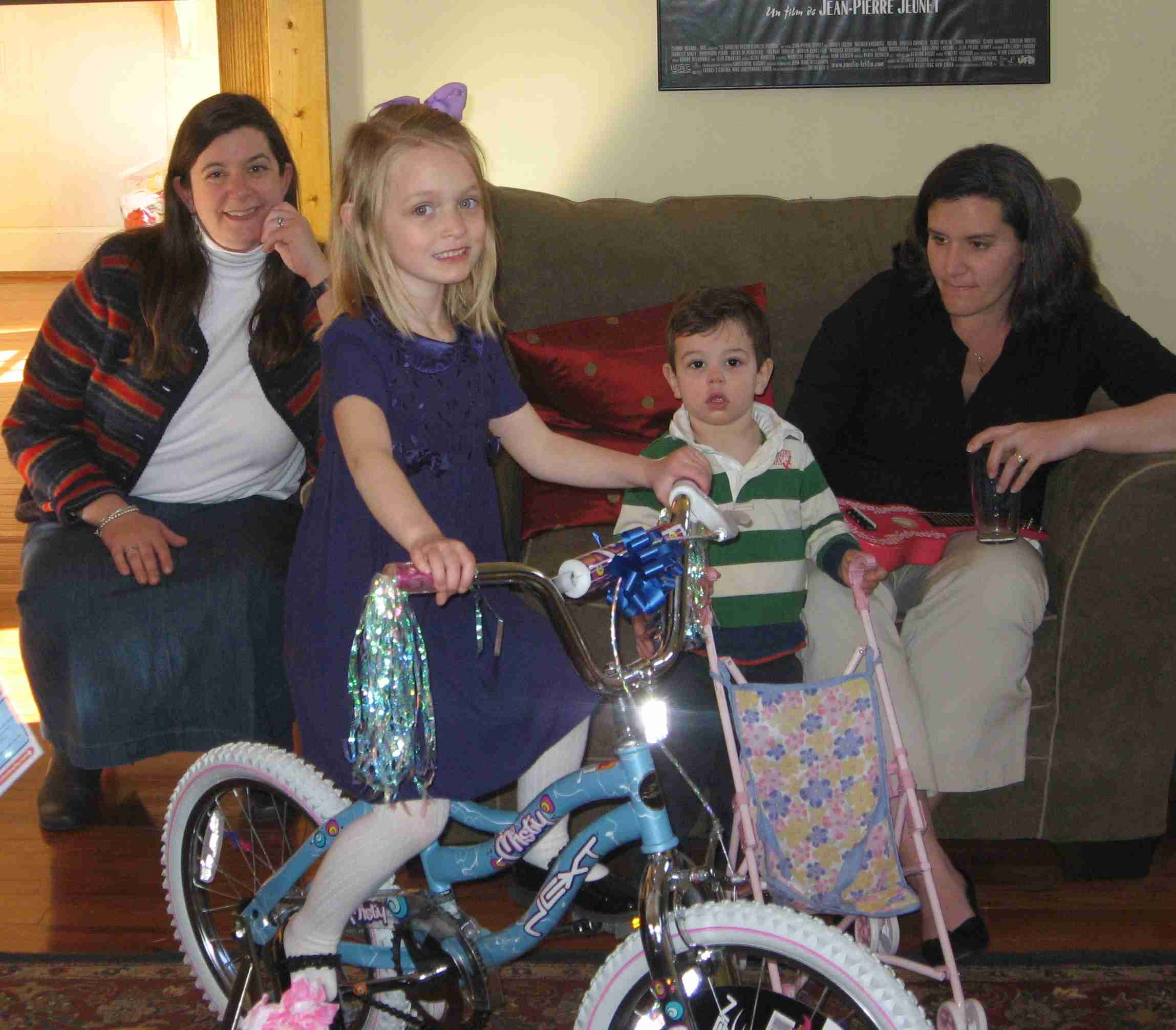 2009-03-29 Cate at five with a bike.jpg